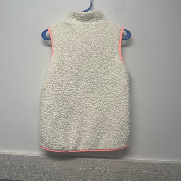 Free With Any Purchase! Girls XL 14/16 Cat&Jack Vest - Picture 2 of 3